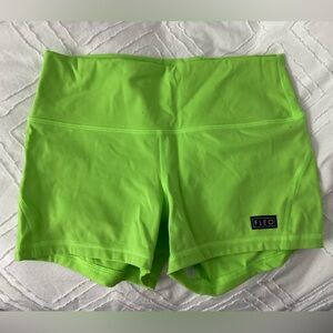 Fleo Apex Contour Shorts